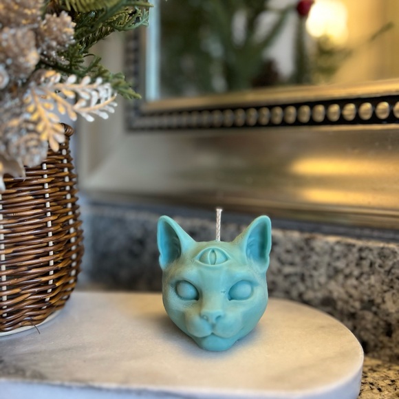 Third Eye Cat Candle- Grapefruit Mint - Picture 2 of 5